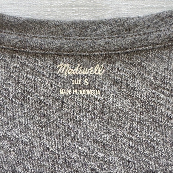 Whisper Cotton V-Neck Pocket Tank Size Small - Picture 4 of 11